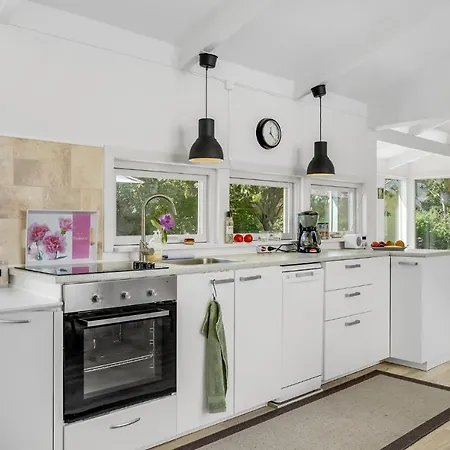 Holiday home 4 Bedroom Awesome In *