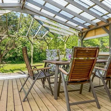 Holiday home 4 Bedroom Awesome In
