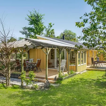4 Bedroom Awesome In