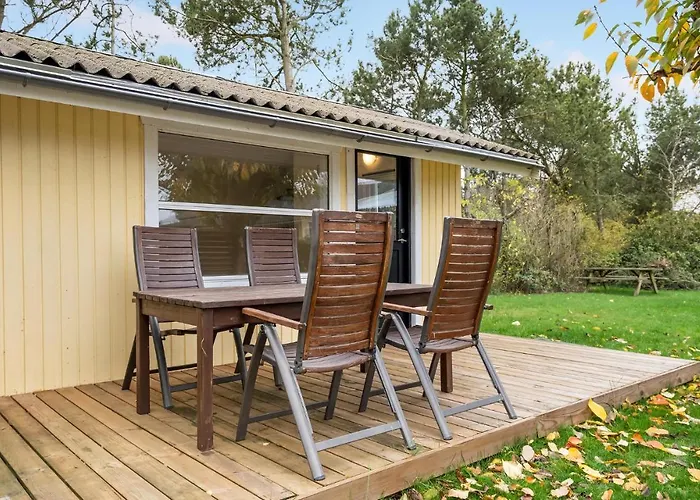 4 Bedroom Awesome In